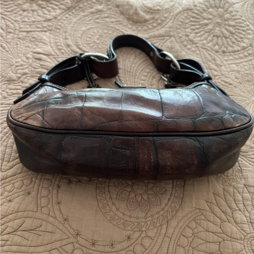 Dooney And Bourke Croc Embossed Hobo Shoulder - Picture 4 of 15